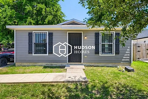 3408 Spring Ave Photo 1