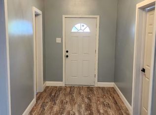 311 S Guegnon St, Abbeville, LA 70510