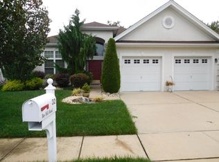 32 Bay Hill Rd, Jackson, NJ 08527