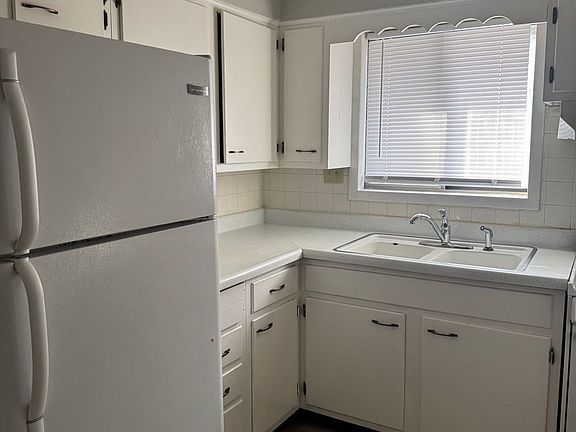 4th image of 715 S Brittain Ave APT 1