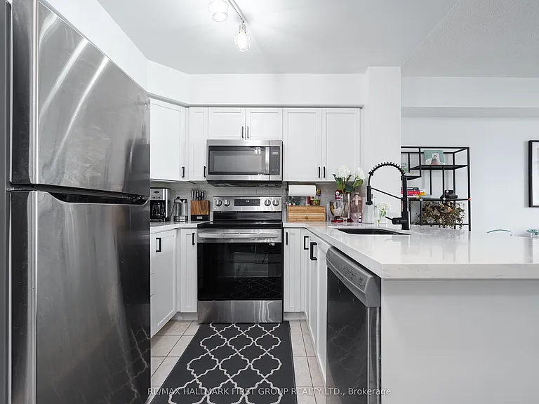 1600 Charles St #710 — Photo 4