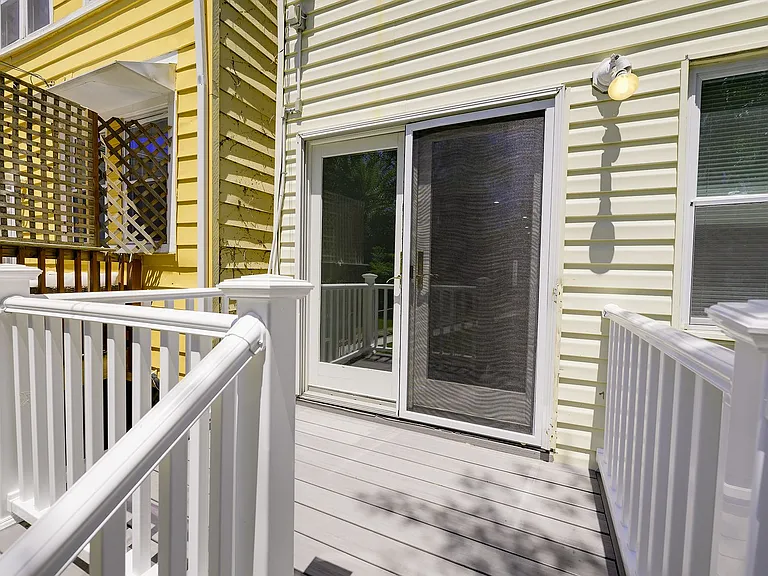 514 Missouri Ave NW — Photo 46