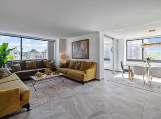 200 Old Palisade Rd #B, Fort Lee, NJ 07024