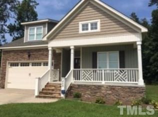 265 Ridgemoore Ct, Four Oaks, NC 27524