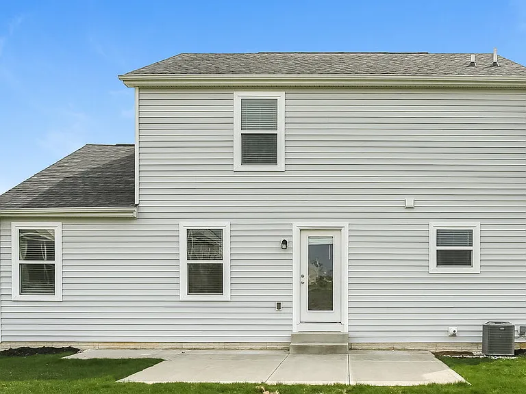 804 Zeller Dr — Photo 18