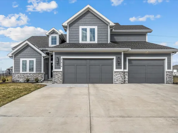 21410 W 189th Ter, Spring Hill, KS 66083