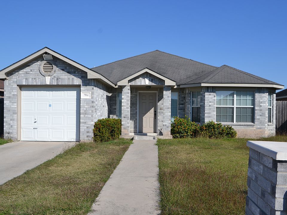 1st image of 704 Darlene Ave