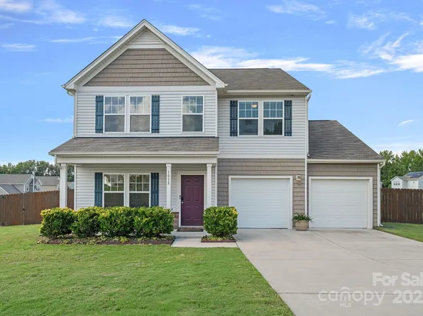 1015 Piney Point Ln, Pageland, SC 29728