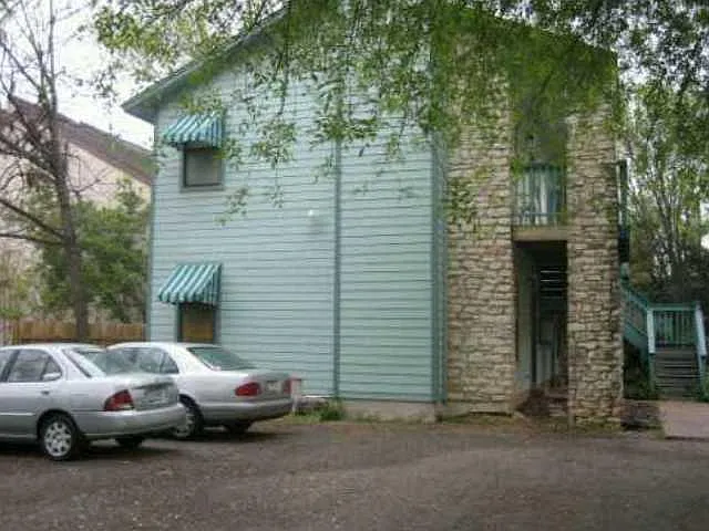 2813 Rio Grande St #3 — Photo 1