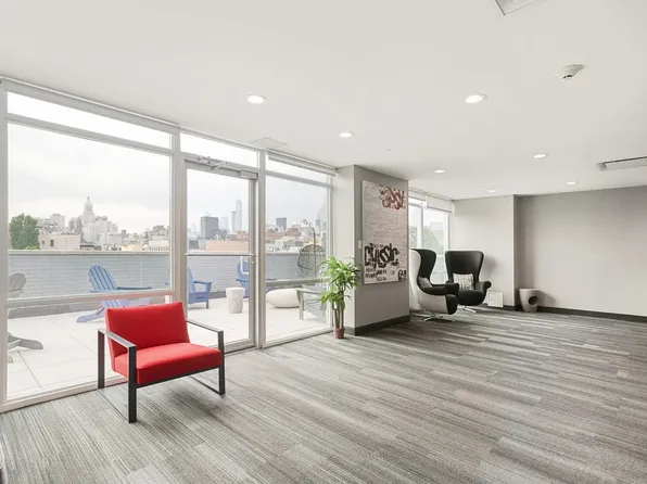 185 Avenue B image 9 of 11