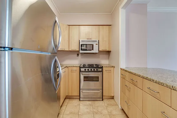 Sold by REX Real Estate Exchange INC | media 5