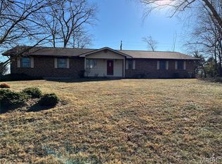 4420 Western Pacific Rd, Arnold, MO 63010
