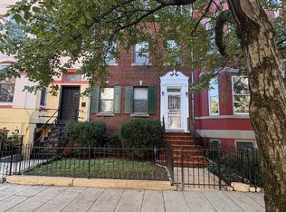 922 S St NW, Washington, DC 20001