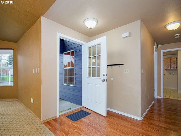 3rd image of 15808 NE Noble St