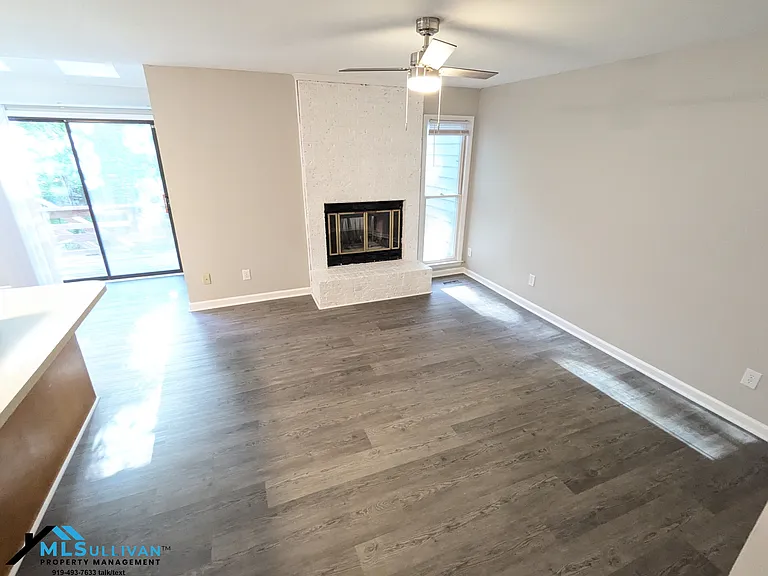 4424 American Dr — Photo 11