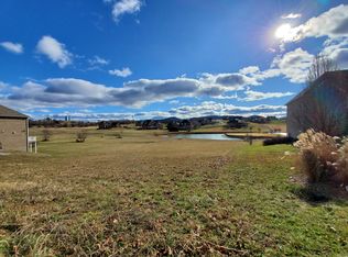 48 Greenfield St, Daleville, VA 24083