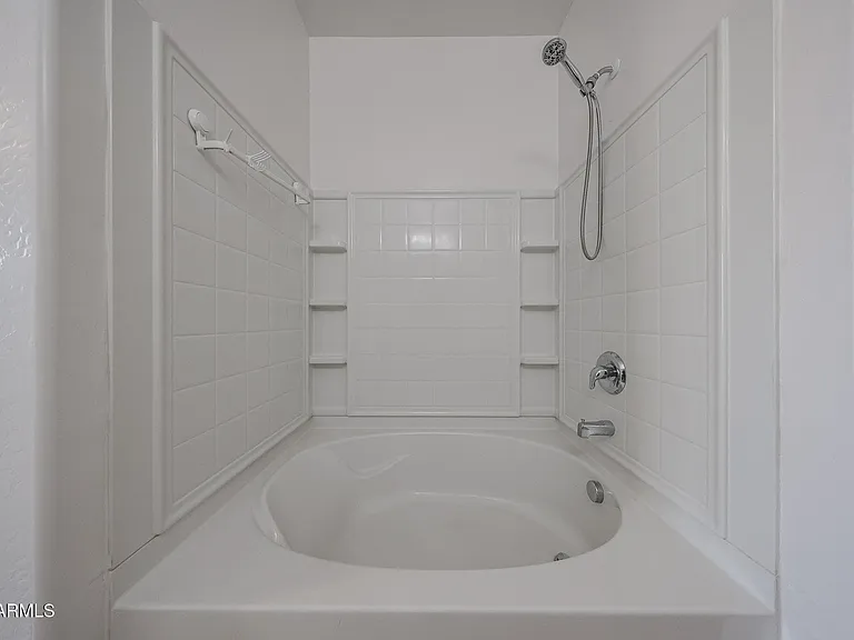 41298 W Parkhill Dr — Photo 12