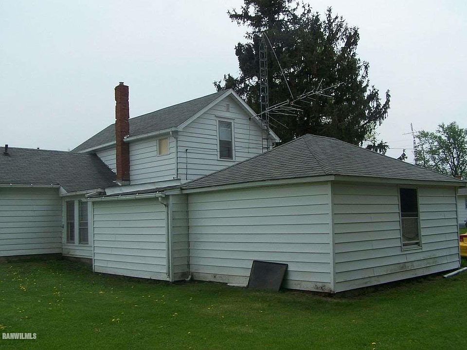 2nd image of 810 W Washington St