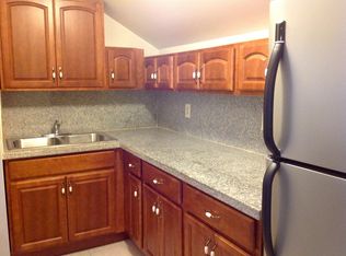 25225 W Buell St APT D, Channahon, IL 60410