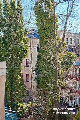 Sold by Brenda Victoria, LREB | media 7