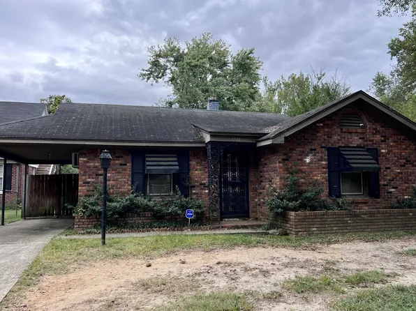 1710 Combs St, Memphis, TN 38108