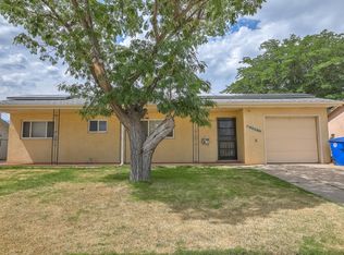 9613 Robin Ave NE, Albuquerque, NM 87112