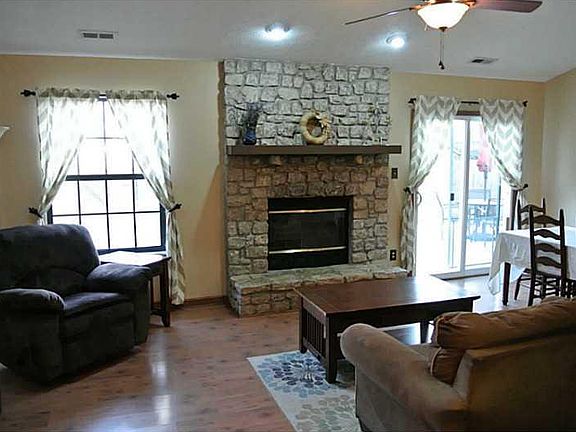 4th image of 1213 Winding Hart Dr