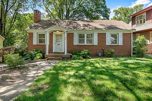 2304 Floral Ave Photo 1