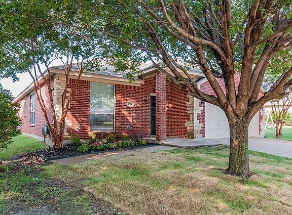 2nd image of 4874 Eagle Trace Dr
