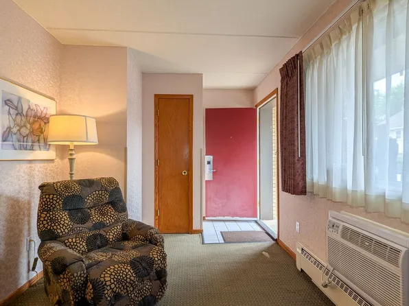 Stoneridge Apartments