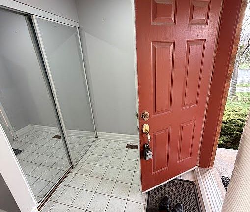 3rd image of 20 Ridge Valley Ct