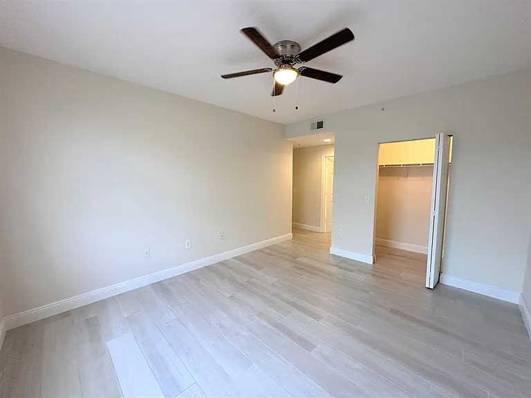 7950 Preserve Cir #825 — Photo 11