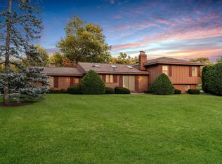 5705 Kathy Thomas Cir, Madison, WI 53716