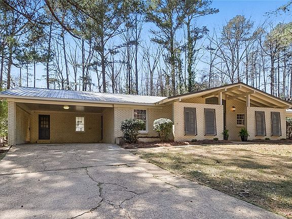 3rd image of 3301 Paddlecreek Ln