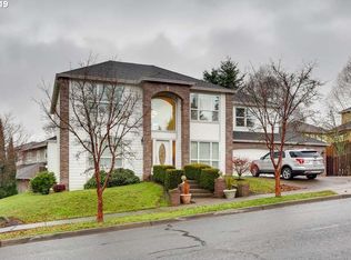 13373 SE Snowfire Dr, Happy Valley, OR 97086