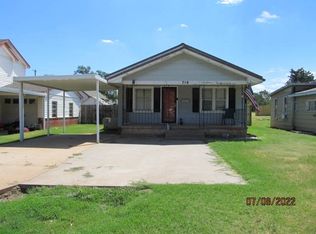 718 3rd St, Alva, OK 73717
