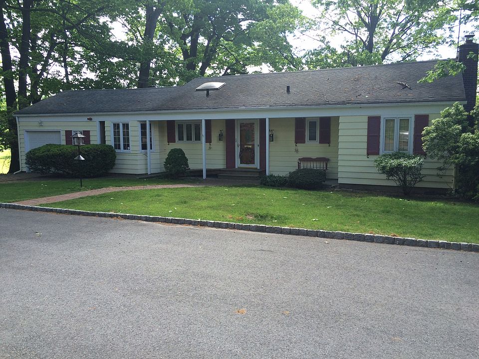 1st image of 50 Oxholm Ave