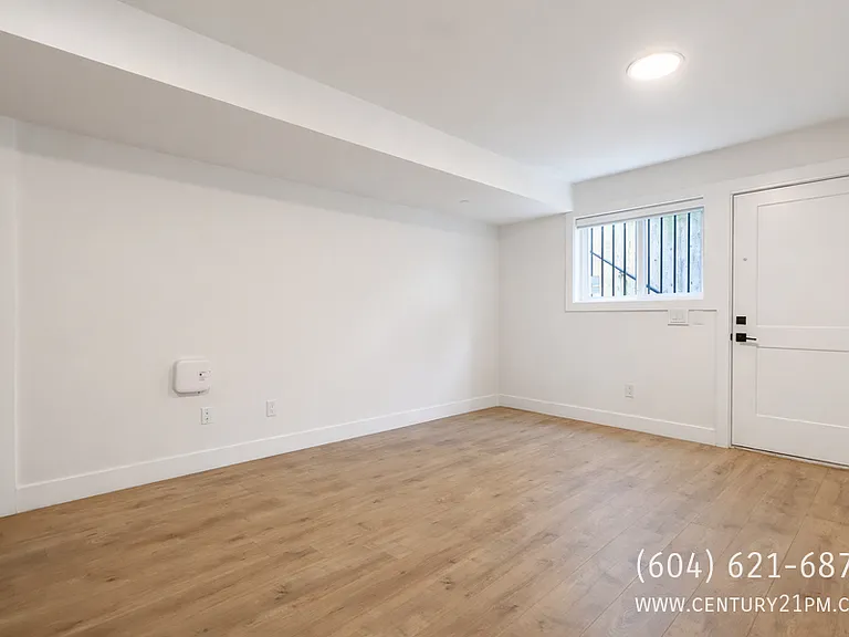 4581 Sumas Mountain Rd #BASEMENT — Photo 6