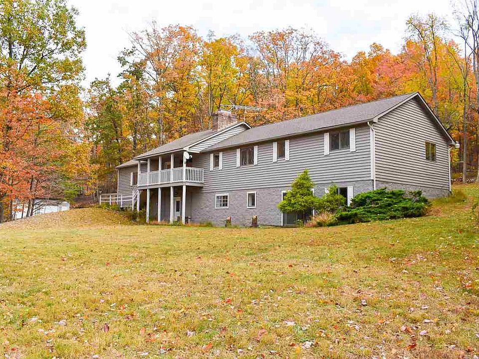 1st image of 18 Stoneyridge Ln