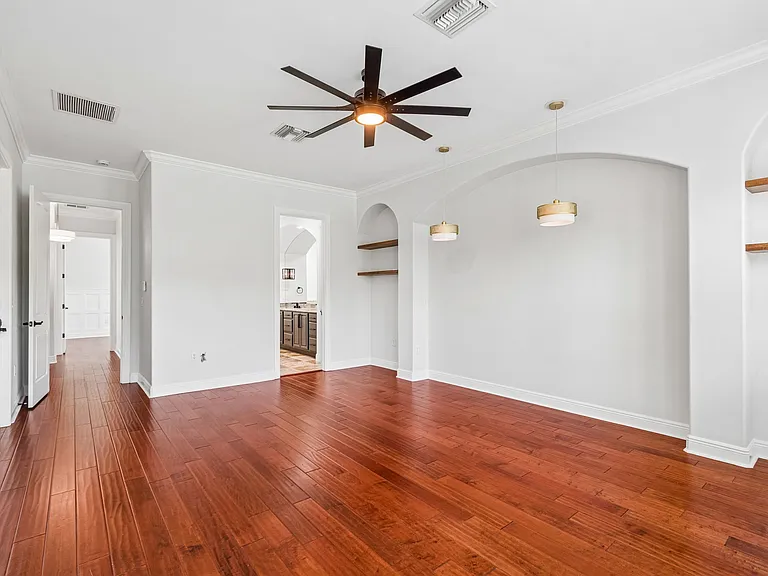 3917 W Barcelona St — Photo 17