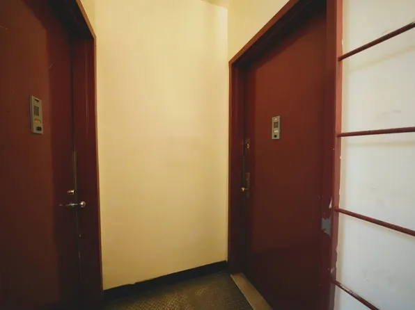 233 Utica Avenue image 8 of 23