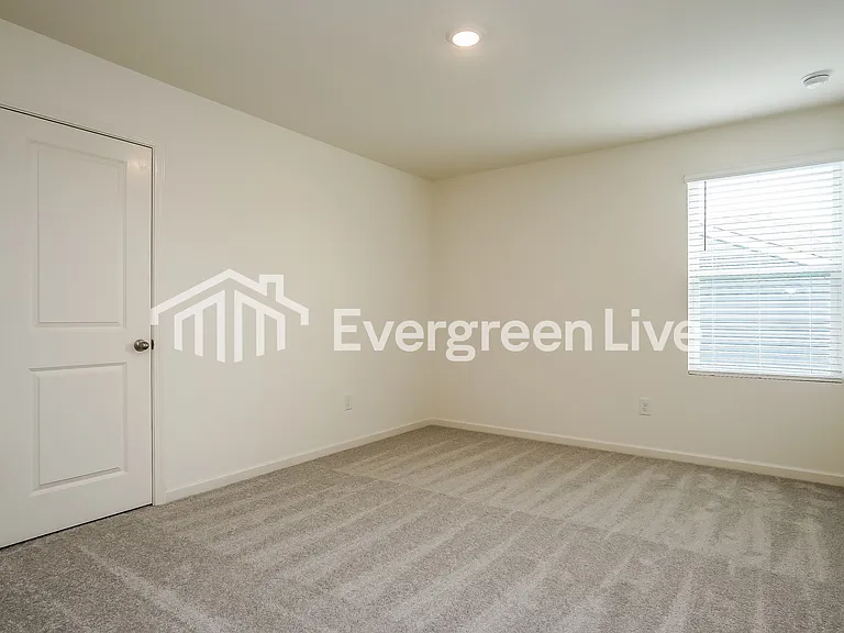 128 S Gallaspy Dr — Photo 12