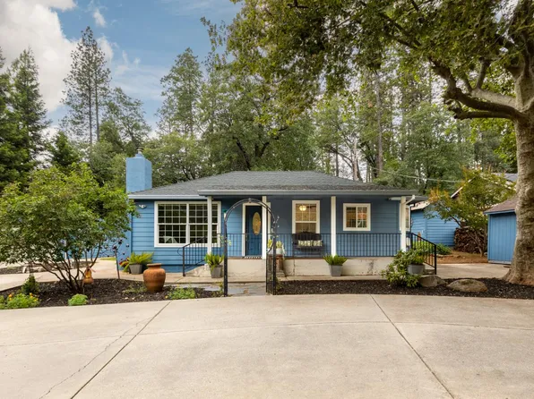 12160 McCourtney Rd, Grass Valley, CA 95949