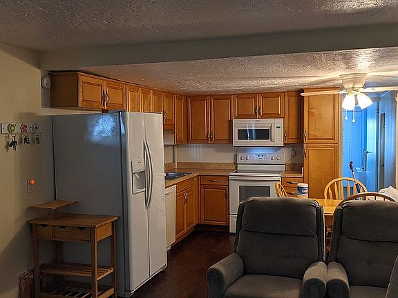 Kitchen & Living Room