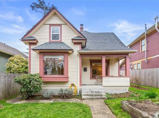 1114 Ellis St, Bellingham, WA 98225