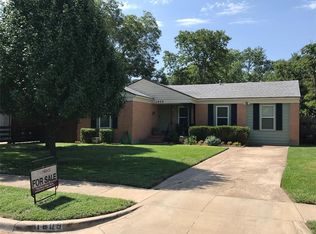 1608 Thale Dr, Dallas, TX