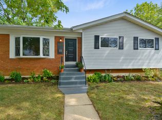 809 Whittington Ter, Silver Spring, MD 20901