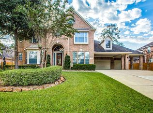 11 Wooded Path Pl, Spring, TX 77382