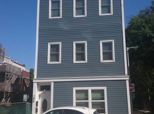 295 D St #2, South Boston, MA 02127