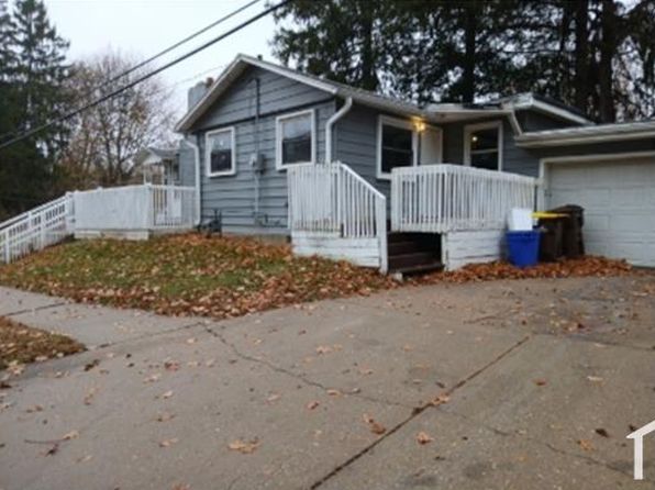 3317 Elm St